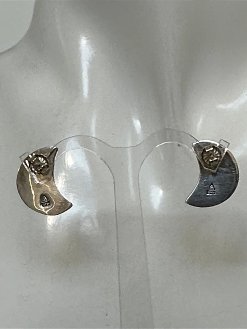 Silpada 925 Sterling Silver ONYX stone earrings